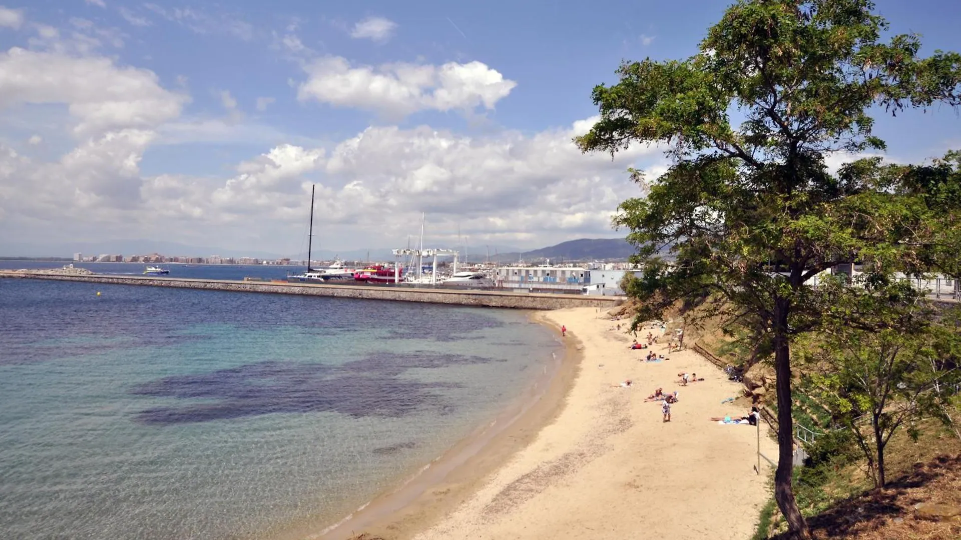1242 Pare Claret 500M Playa Apartment Roses