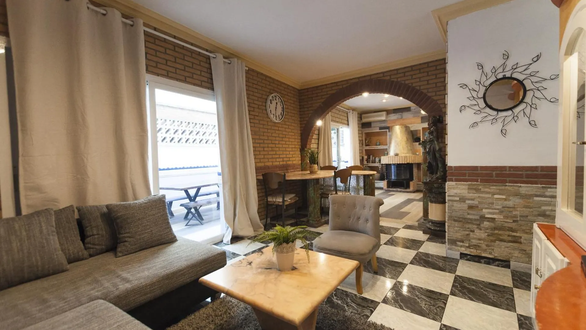 1242 Pare Claret 500M Playa Apartment Roses 0*,